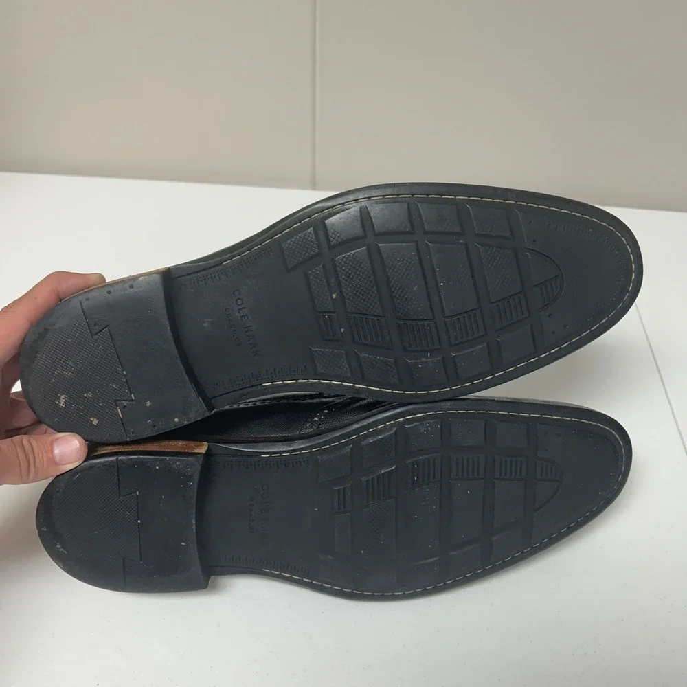 Cole Haan Wingtip Oxford Mens 11M Black Pebbled Leather Brogue C24112